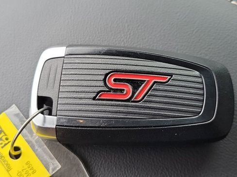 Used 2023 Ford Explorer ST w/ Equipment Group 401A image 36