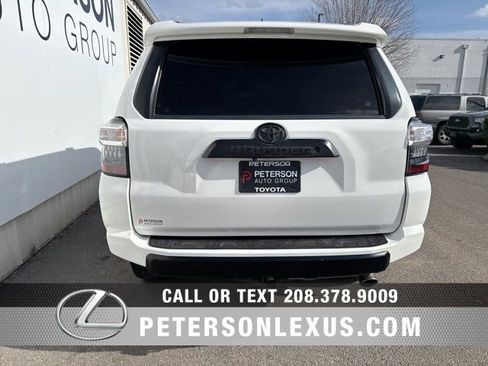 Used 2019 Toyota 4Runner TRD Off-Road Premium image 4