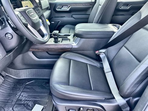 New 2026 GMC Sierra 1500 SLT RWD image 24
