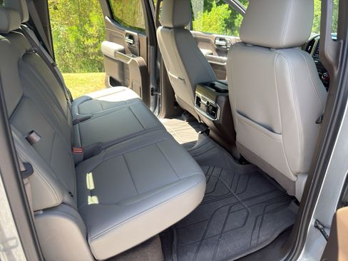 Used 2019 Chevrolet Silverado 1500 LTZ w/ LTZ Plus Package AWD/4WD image 21