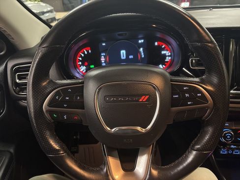 Used 2021 Dodge Durango SXT image 9
