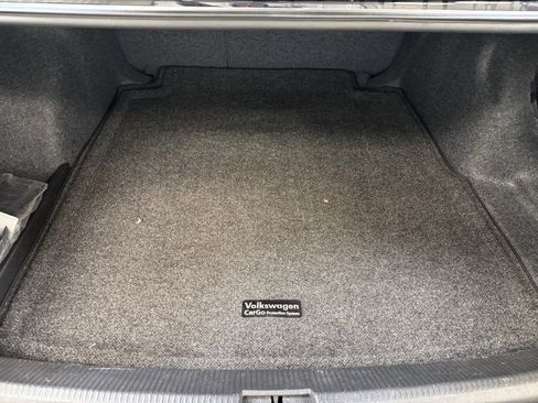 Used 2017 Volkswagen Passat 1.8T SE image 21