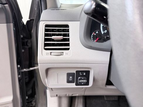 Used 2009 Toyota Corolla XLE FWD image 34