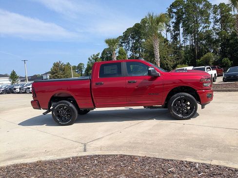 New 2026 RAM 2500 Big Horn AWD/4WD image 2