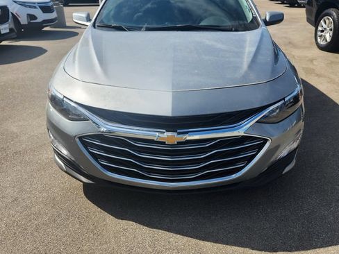 Certified 2025 Chevrolet Malibu LT FWD image 1