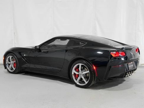 Used 2014 Chevrolet Corvette Stingray Coupe w/ 3LT Preferred Equipment Group RWD image 3