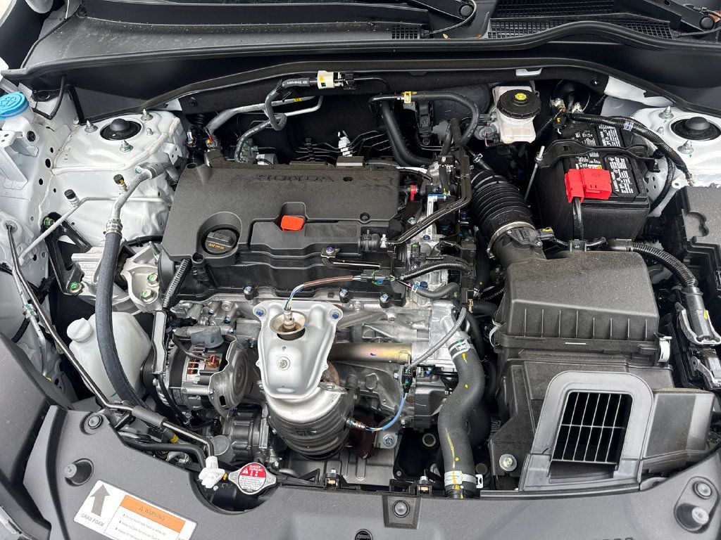 Certified 2026 Honda HR-V Sport image 36