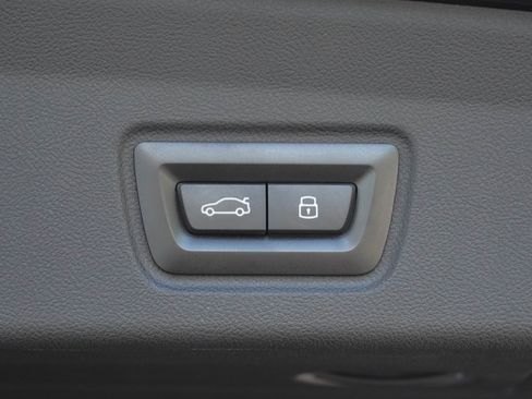Certified 2023 BMW i4 eDrive35 w/ Premium Package RWD image 38