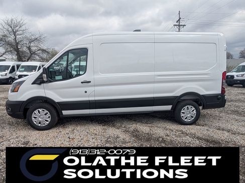New 2026 Ford Transit 250 148 Medium Roof RWD image 3
