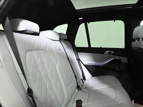 New 2026 BMW X5 xDrive40i w/ M Sport Package image 36