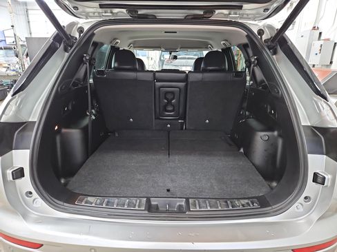 Used 2022 Mitsubishi Outlander SE image 11