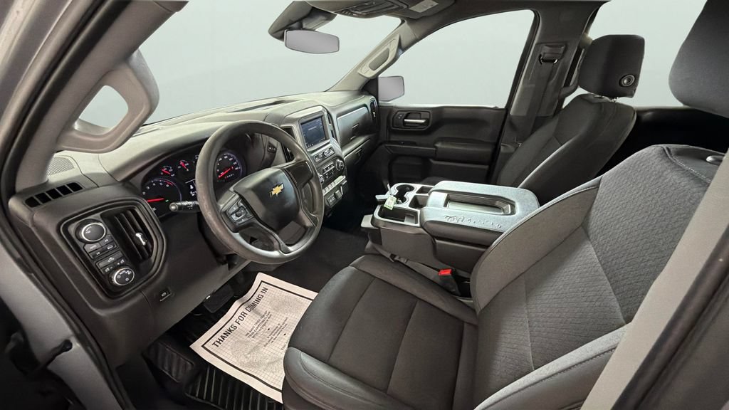 Certified 2023 Chevrolet Silverado 1500 Custom w/ LPO, Dark Essentials Package AWD/4WD image 17