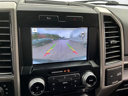 Used 2017 Ford F150 Lariat w/ Equipment Group 502A Luxury image 14