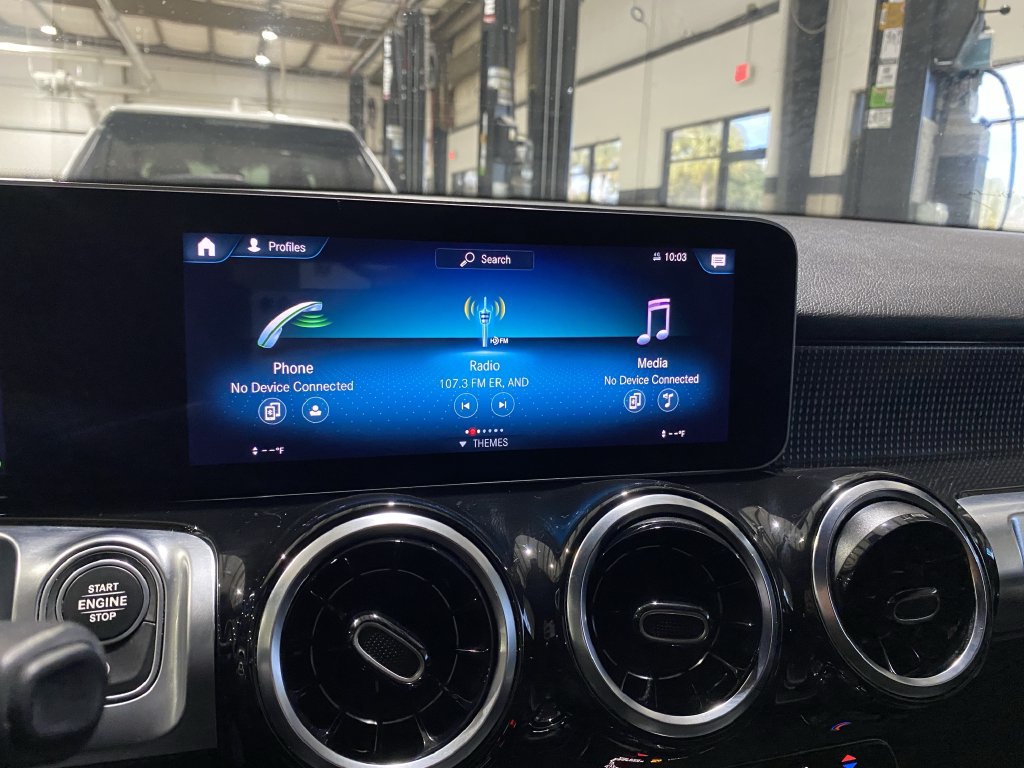 Certified 2021 Mercedes-Benz GLB 250 4MATIC image 7