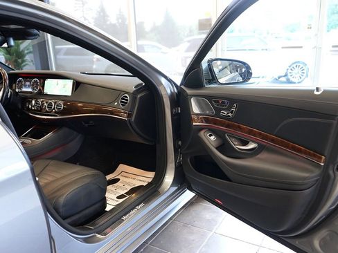 Used 2015 Mercedes-Benz S 550 4MATIC Sedan image 44