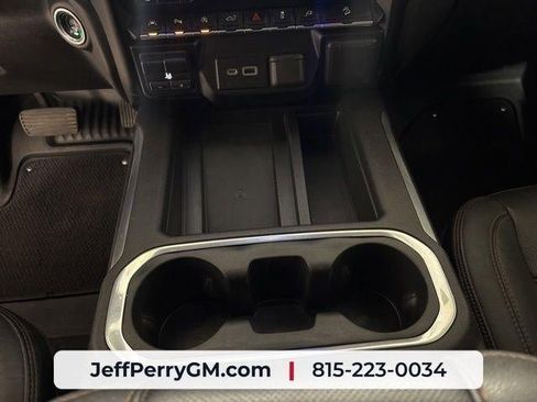 Used 2021 GMC Sierra 1500 AT4 w/ AT4 Value Package AWD/4WD image 18