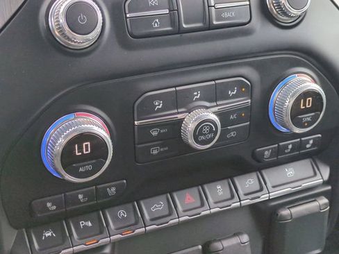 Used 2019 GMC Sierra 1500 Denali w/ Technology Package RWD image 19