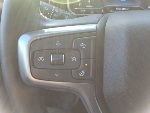 Certified 2025 Chevrolet Silverado 2500 LTZ w/ LTZ Plus Package image 31