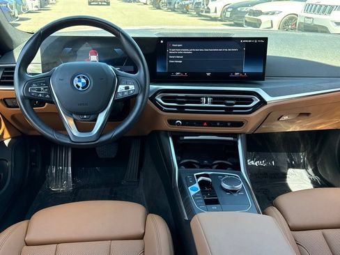 Certified 2023 BMW i4 eDrive40 RWD image 31
