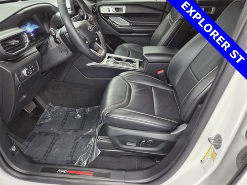 Used 2020 Ford Explorer ST w/ ST Street Pack image 25
