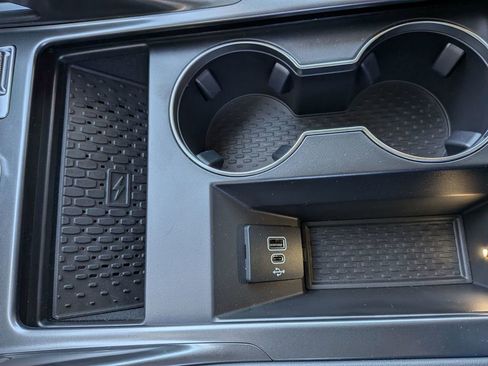 New 2026 Lincoln Nautilus Premier w/ Jet Appearance Package image 24