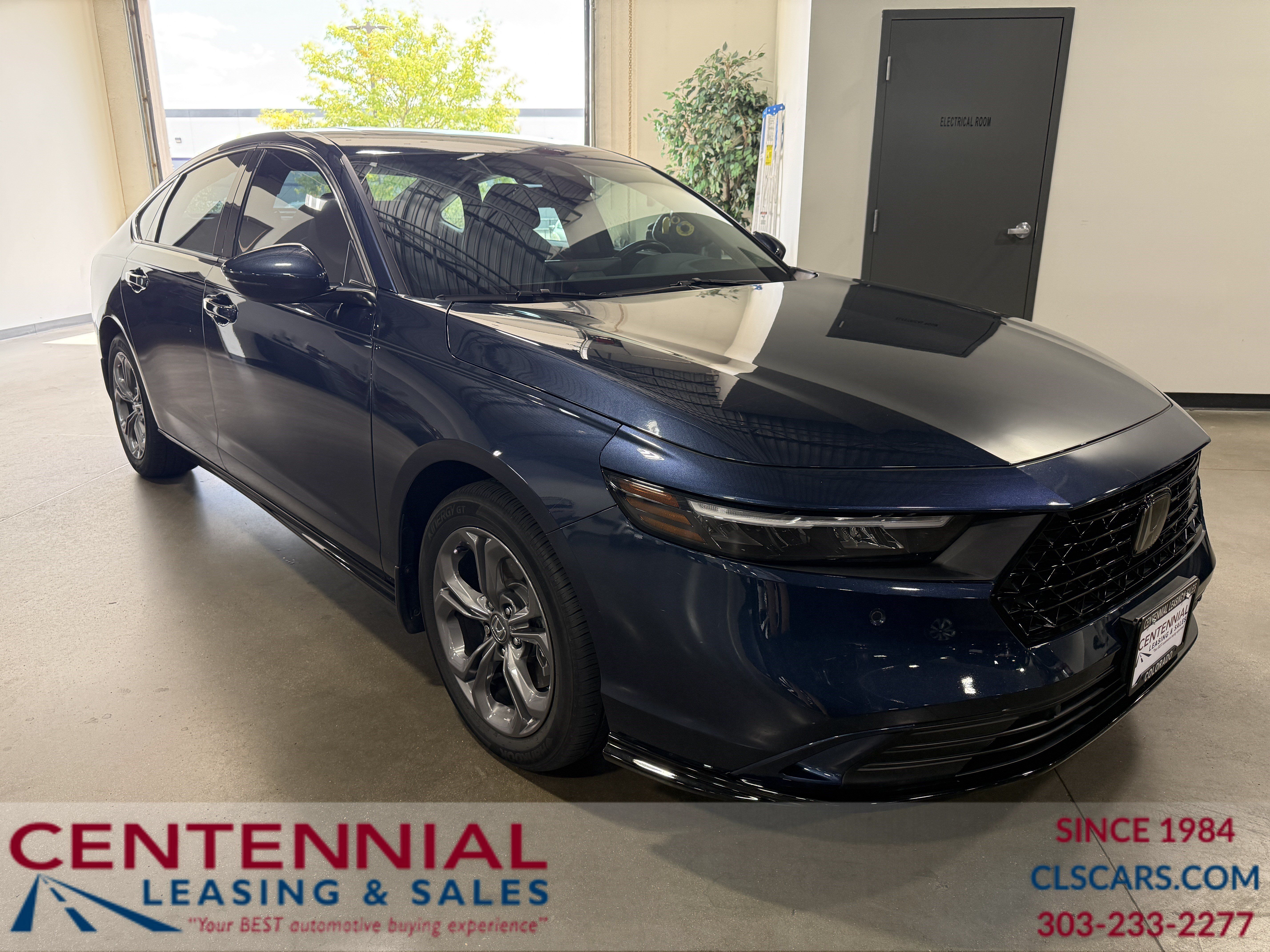 Used 2023 Honda Accord EX-L image 1