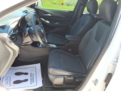 Used 2021 Buick Encore GX Preferred FWD image 27