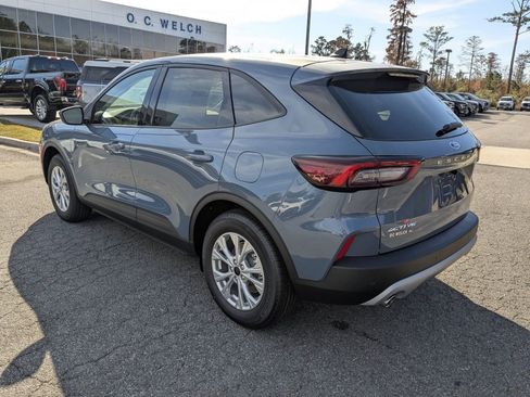 New 2026 Ford Escape Active w/ Active Premium Tech Pack image 7