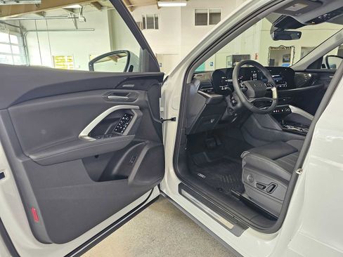 New 2025 Audi Q5 Premium Plus image 19