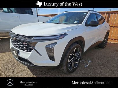 Used 2024 Chevrolet Trax RS w/ Sunroof Package