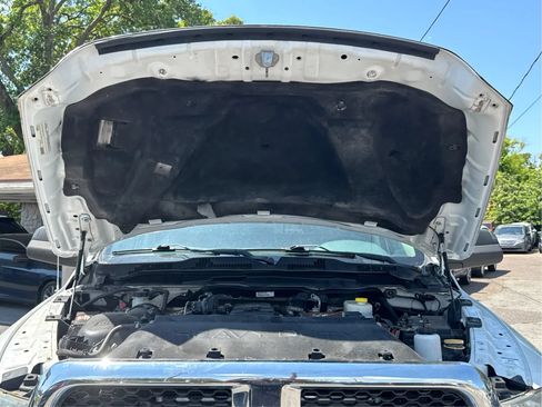 Used 2016 RAM 2500 SLT AWD/4WD image 11