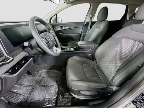 Used 2024 Kia Sportage LX AWD/4WD image 20