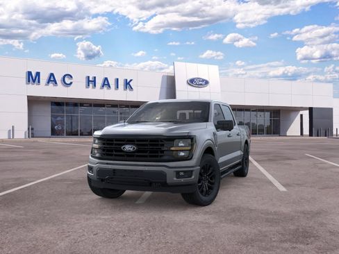 New 2026 Ford F150 XLT w/ Equipment Group 303A High AWD/4WD image 18