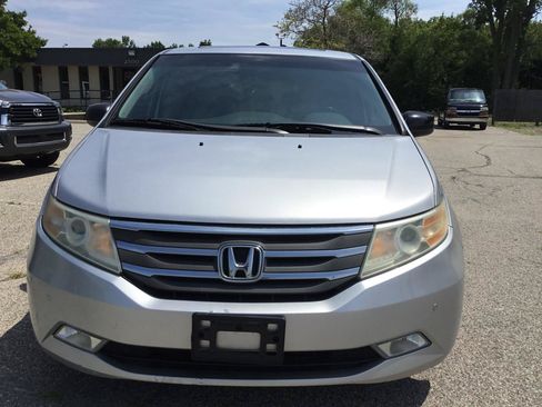 Used 2012 Honda Odyssey Touring image 3