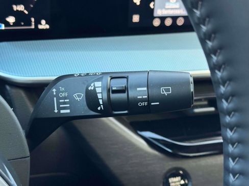 Certified 2025 Nissan Murano SL AWD/4WD image 24
