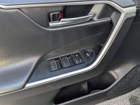 Used 2024 Toyota RAV4 Adventure image 15