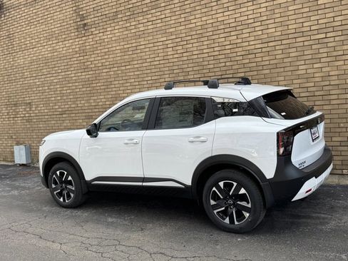 New 2026 Nissan Kicks SV w/ Cold Weather Package image 26