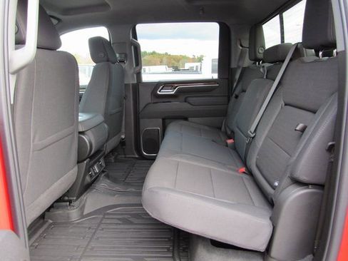New 2026 GMC Sierra 2500 SLE w/ SLE Value Package; AWD/4WD image 24