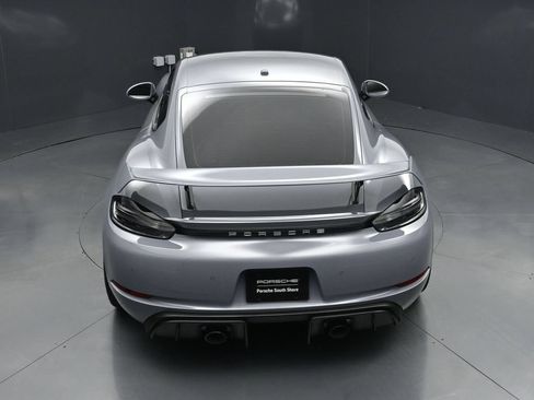 Used 2023 Porsche 718 Cayman GT4 RWD image 17