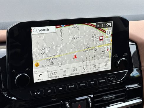 New 2025 Nissan Pathfinder Platinum image 16