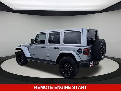 Used 2021 Jeep Wrangler Unlimited Sahara w/ Cold Weather Group AWD/4WD image 6