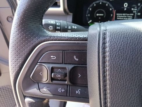 Used 2025 Toyota 4Runner TRD Off-Road AWD/4WD image 18