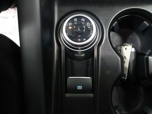 Used 2025 Ford Explorer ST-Line w/ ST-Line Street Pack image 34