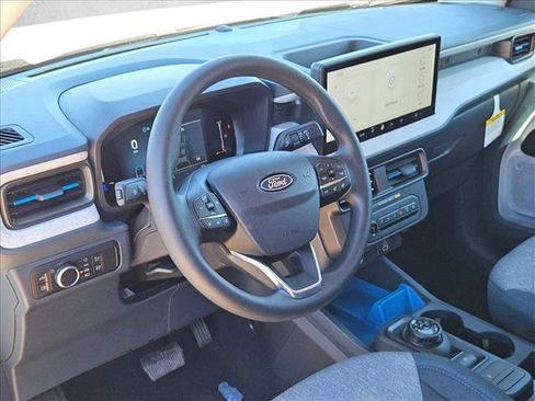 New 2025 Ford Maverick XLT image 3