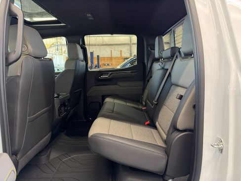 New 2026 Chevrolet Silverado 1500 ZR2 AWD/4WD image 29