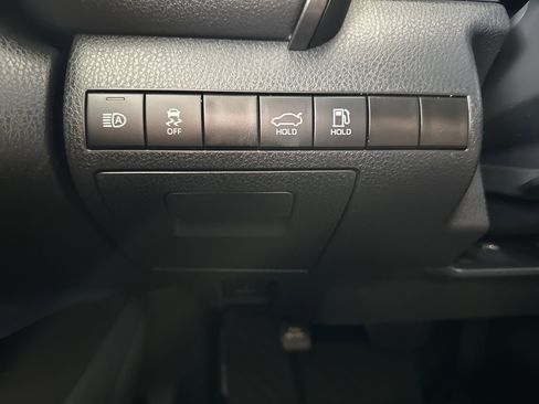 Certified 2024 Toyota Camry SE image 18