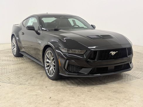 New 2026 Ford Mustang GT Premium RWD image 7