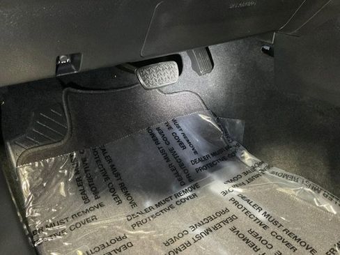 Certified 2021 Toyota Tacoma Limited image 38