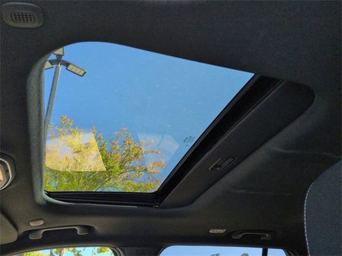 New 2025 Jeep Grand Cherokee Laredo X image 20