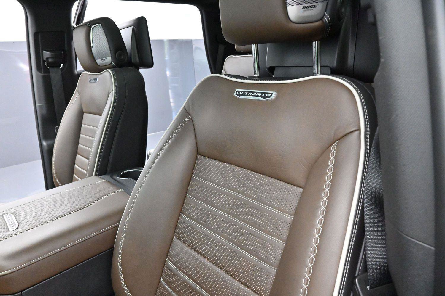 Used 2025 GMC Yukon Denali Ultimate AWD/4WD image 18
